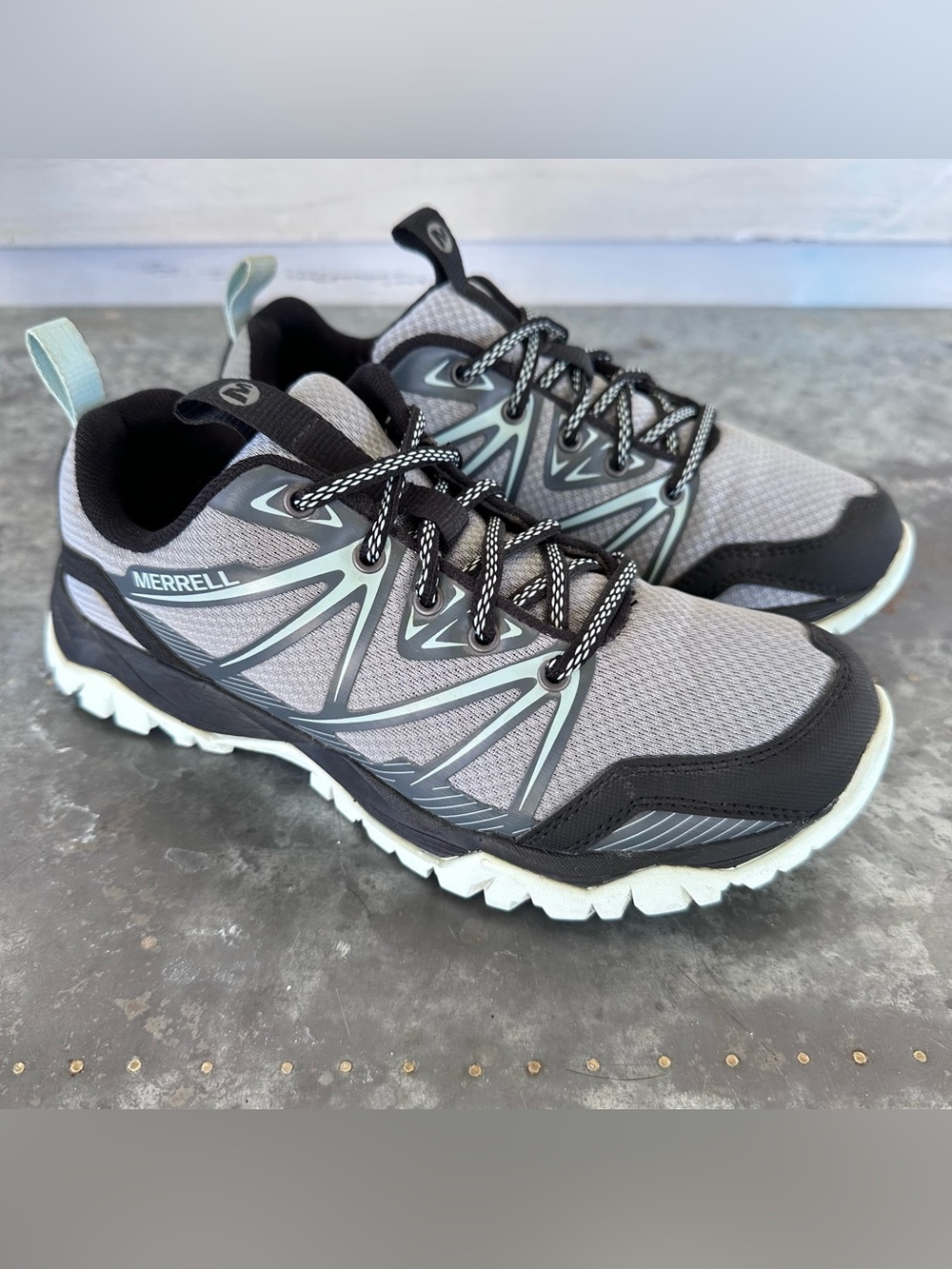 Merrell Women's Size 6 Hiking Shoes Monument Grey Blue - Picture 2 of 9